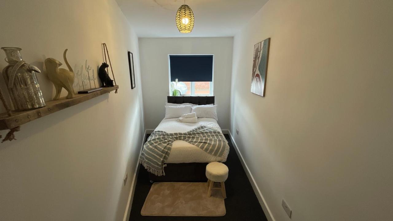Spacious 6 Bed Home Near City & Albion Stadium Perfect For Contractors! Μπέρμιγχαμ Εξωτερικό φωτογραφία